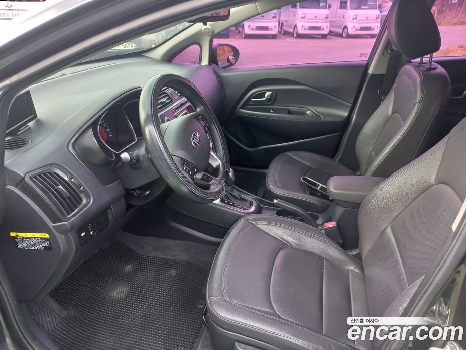 Kia Pride 3rd Gen фото 9