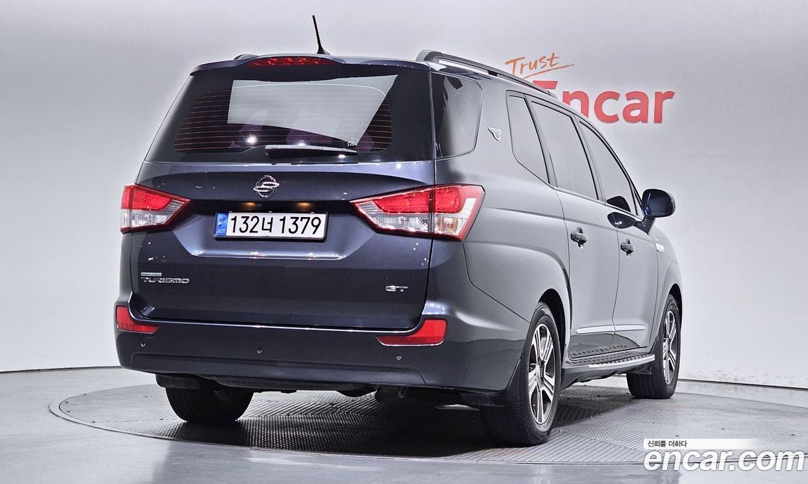 SsangYong (KG Mobility) Korando Turismo фото 2