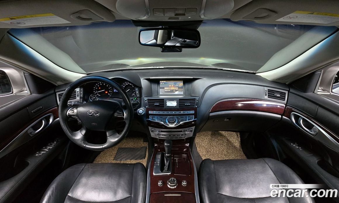 Infiniti M37 фото 7