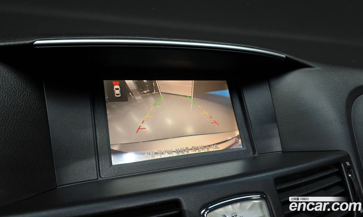 Infiniti M37 фото 16