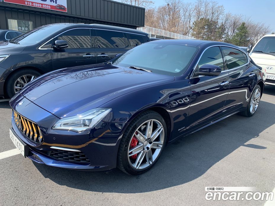 Maserati Quattroporte фото 3
