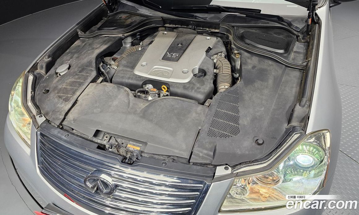 Infiniti M35 фото 6