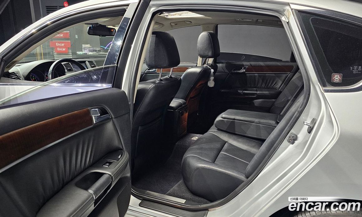 Infiniti M35 фото 12