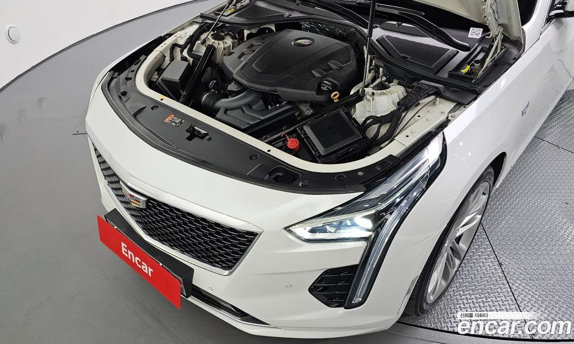 Cadillac CT6 фото 6
