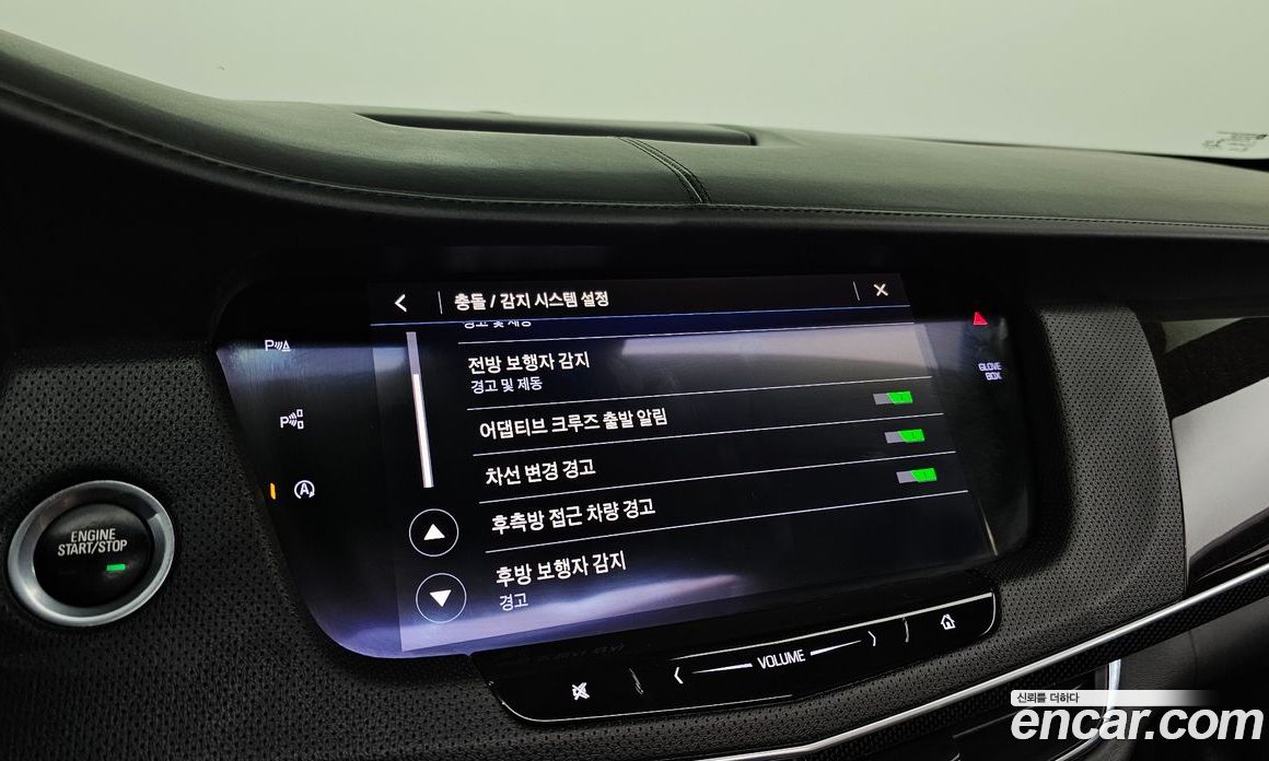 Cadillac CT6 фото 18
