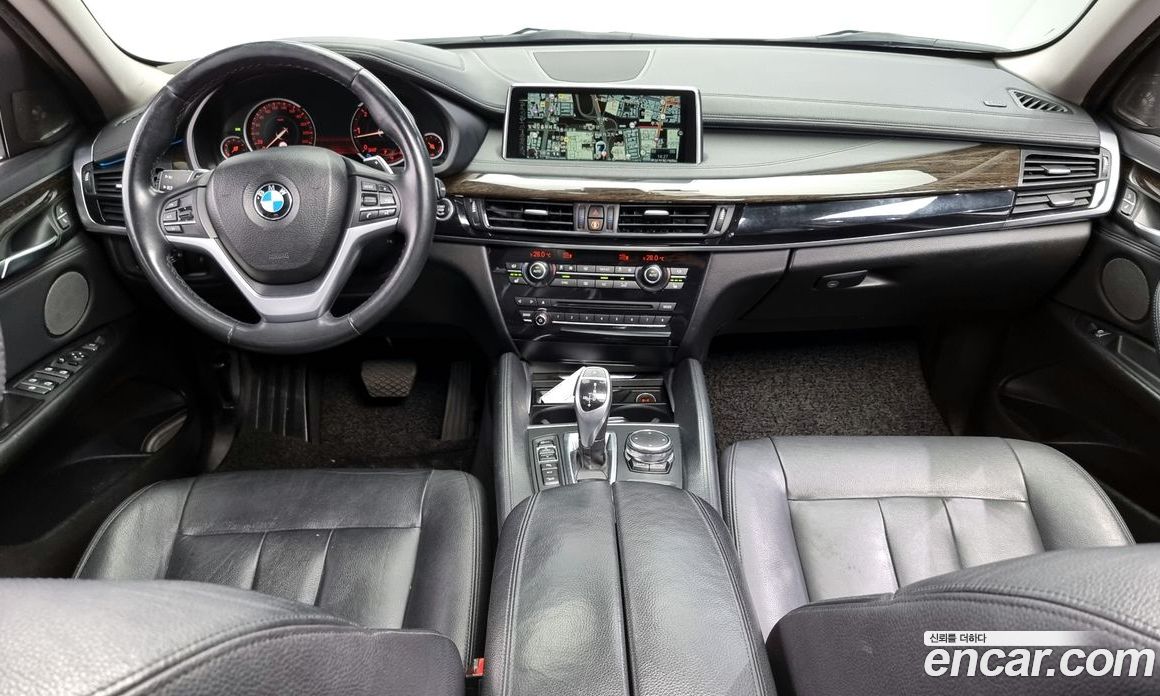 BMW X6 (F16) фото 7