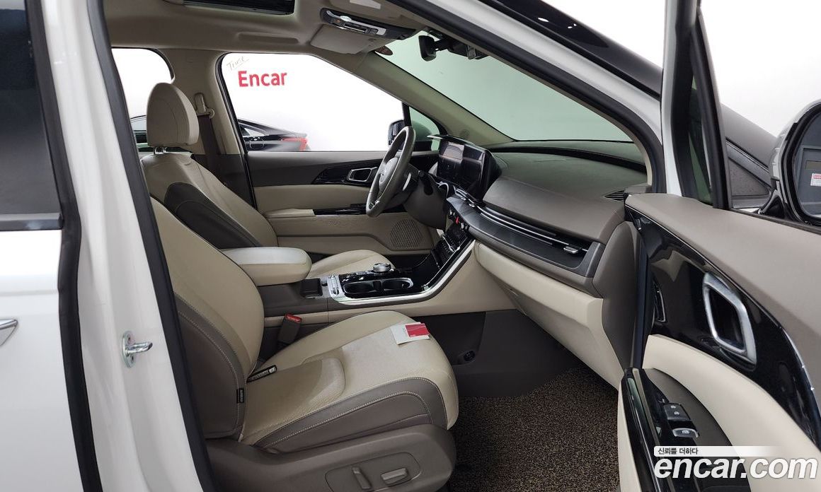Kia Carnival 4th Gen фото 11