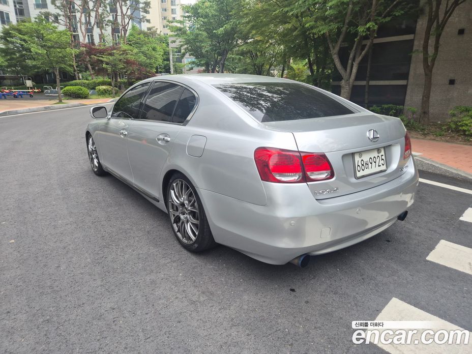 Lexus GS460 фото 11