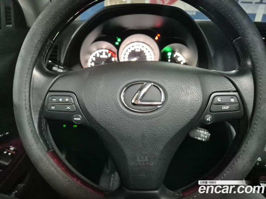 Lexus GS460 фото 15