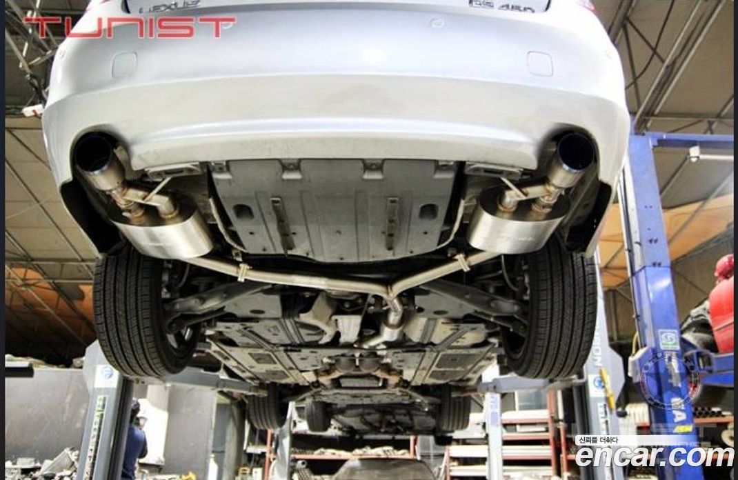 Lexus GS460 фото 18