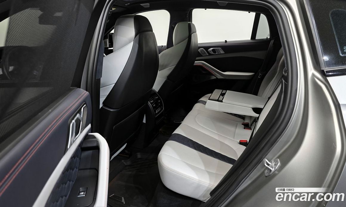 BMW X6M (G06) фото 20