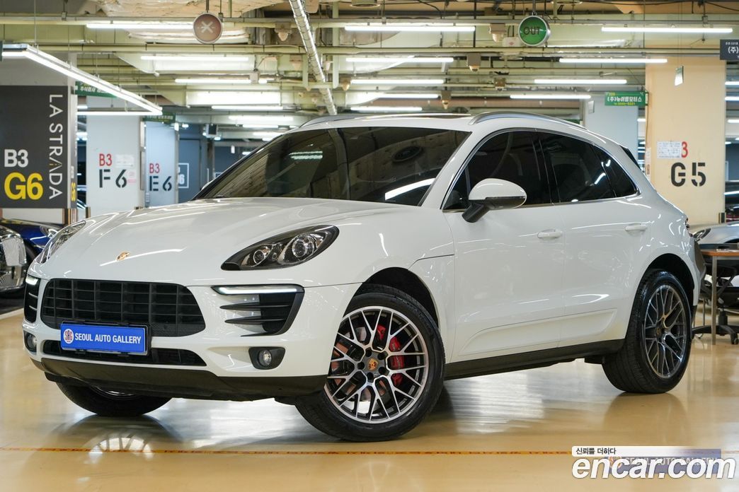 Porsche Macan
