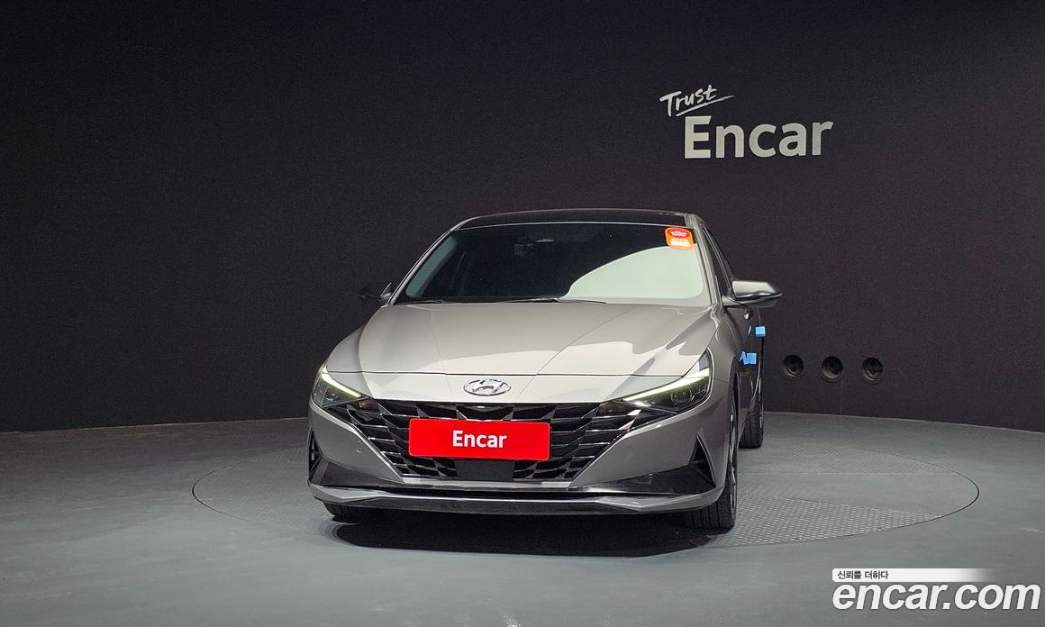 Hyundai Avante (CN7) фото 3