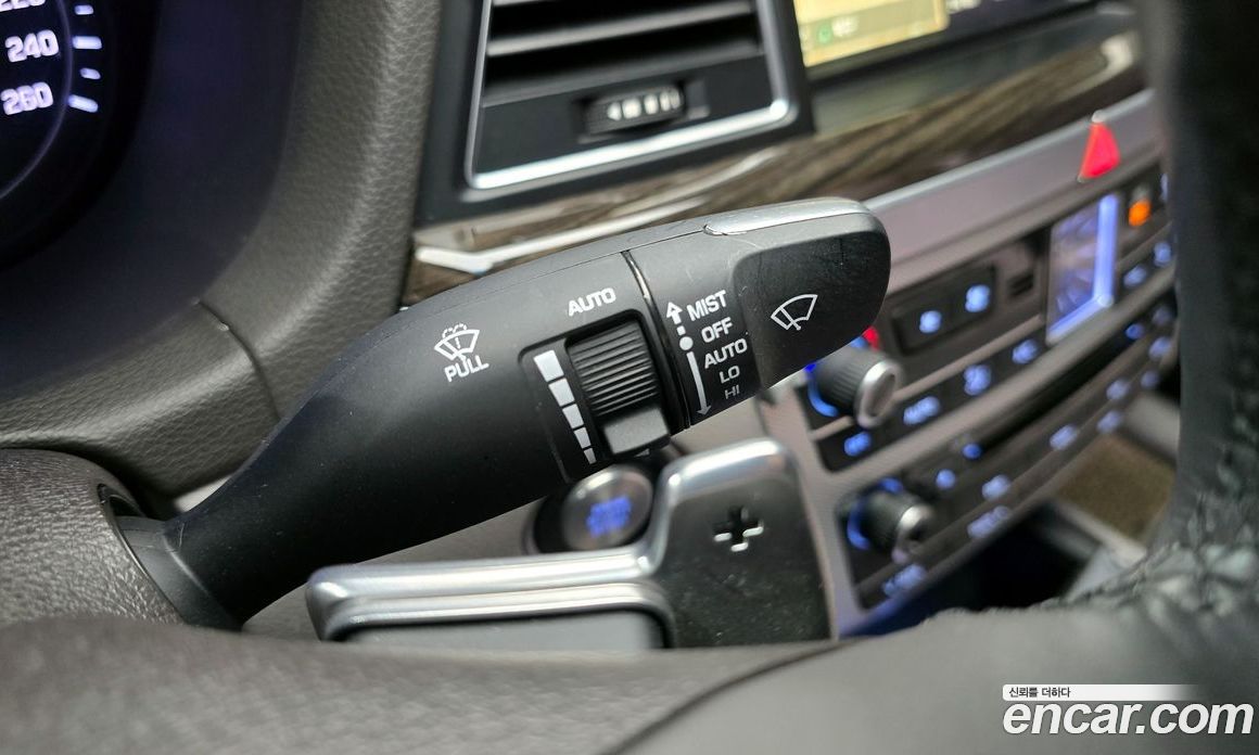 Genesis G80 фото 16