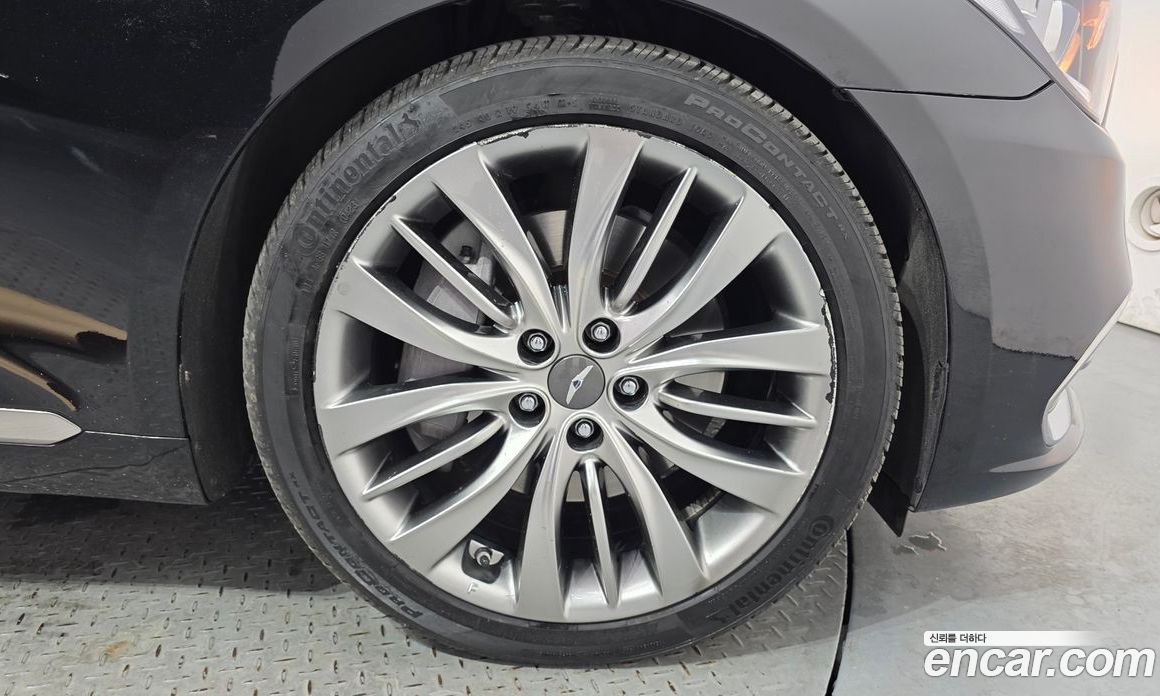 Genesis G80 фото 21