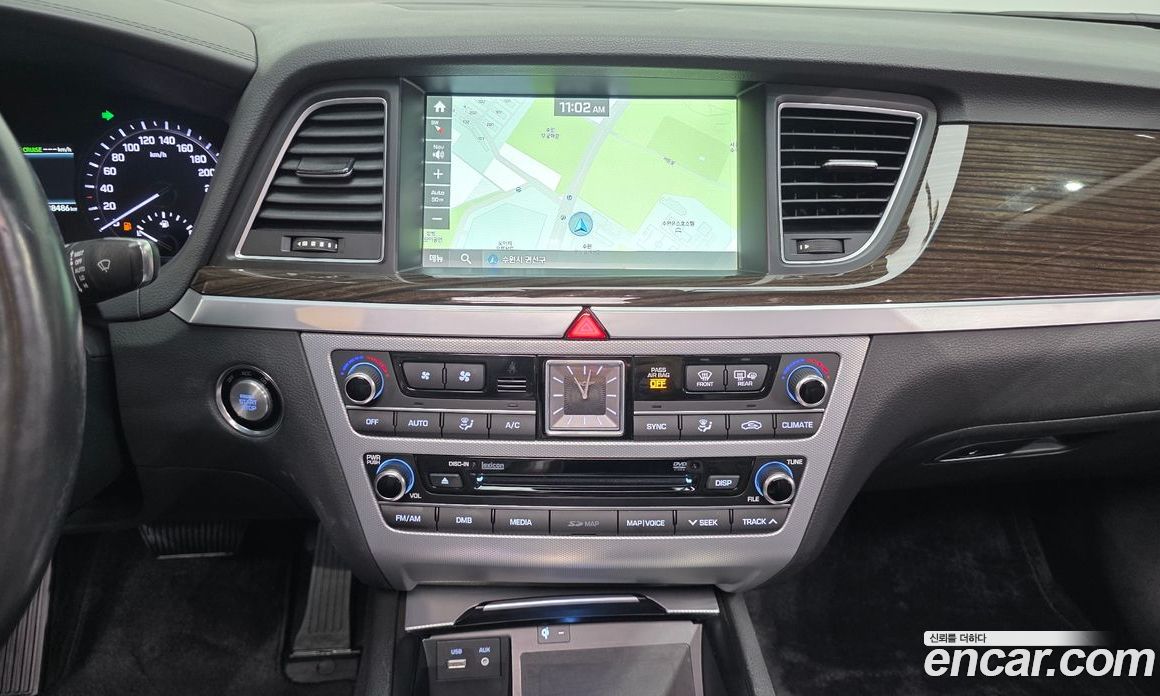 Genesis G80 фото 32