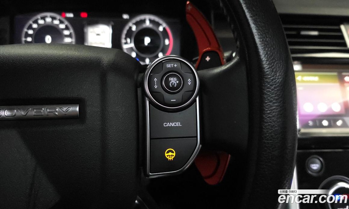 Land Rover Discovery 5 фото 14