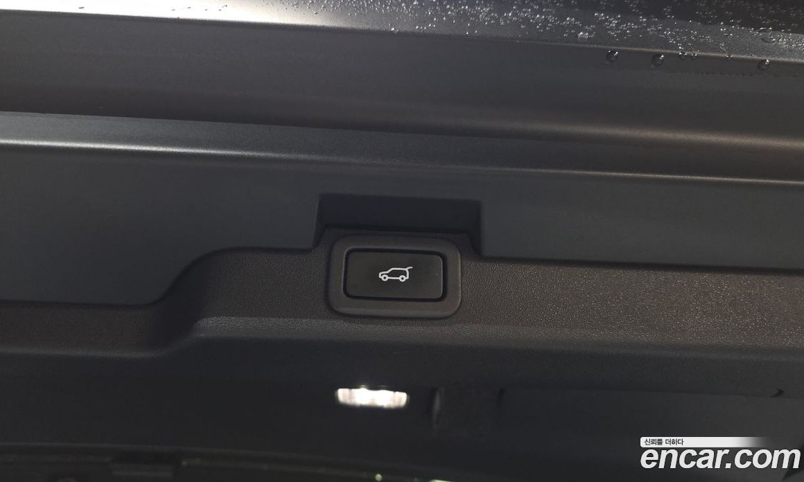Land Rover Discovery 5 фото 28