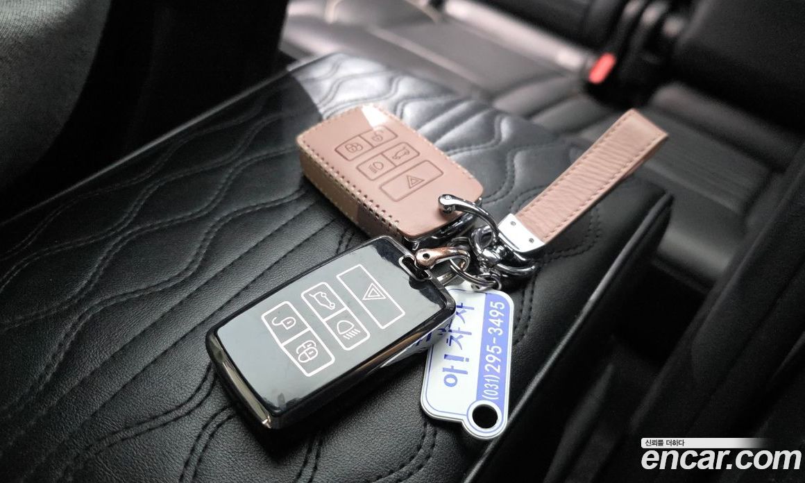 Land Rover Discovery 5 фото 32