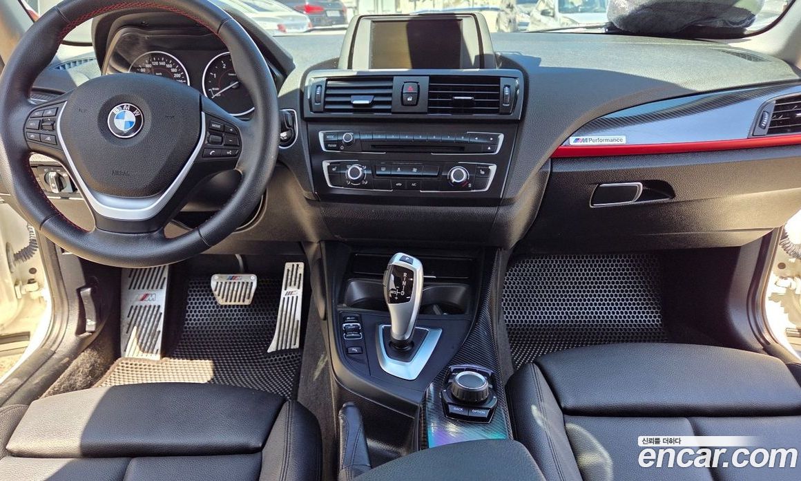BMW 1-Series (F20) фото 7