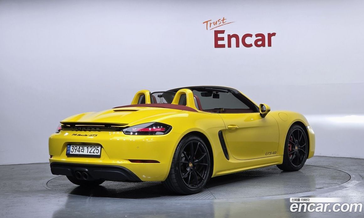 Porsche 718 Boxster фото 2