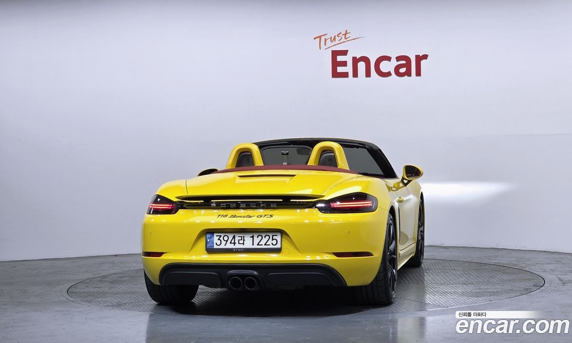 Porsche 718 Boxster фото 4