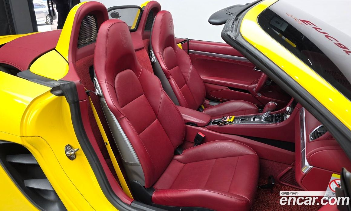 Porsche 718 Boxster фото 10