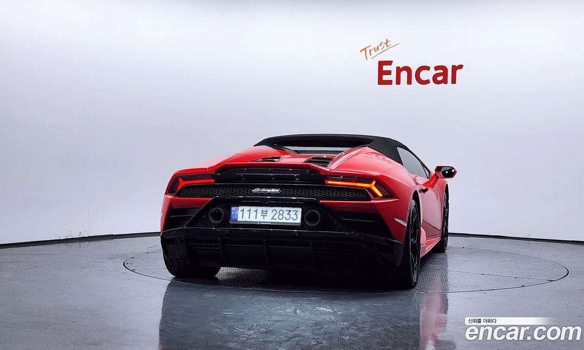 Lamborghini Huracan фото 4