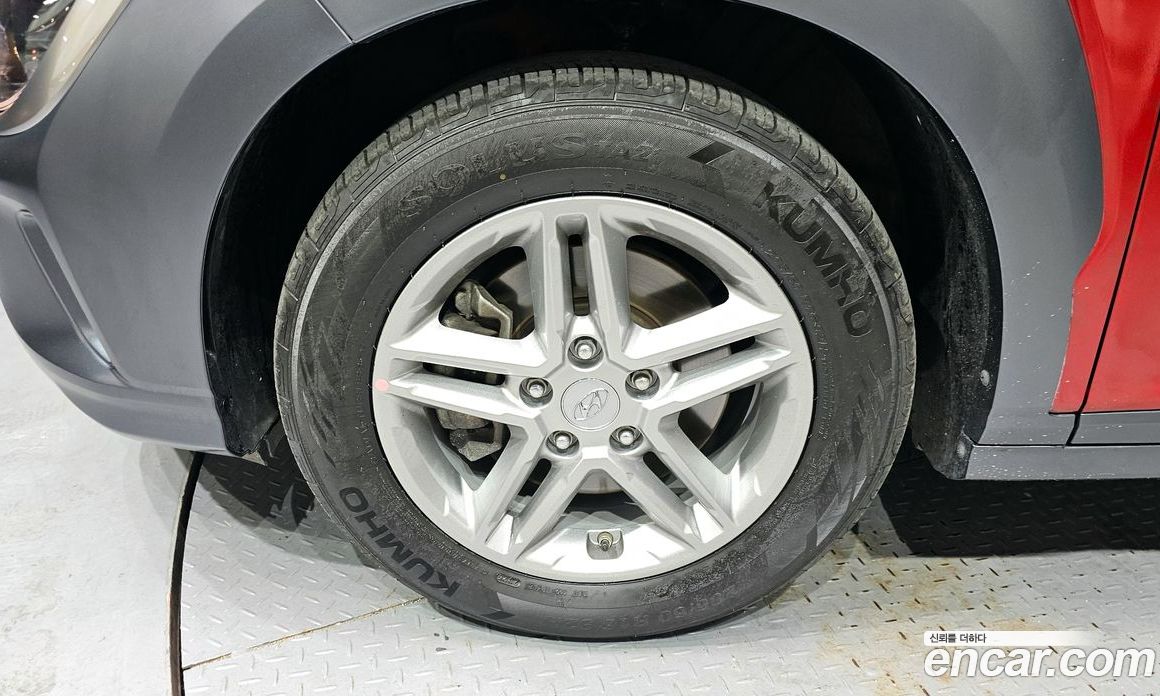 Hyundai Kona Restyling фото 5