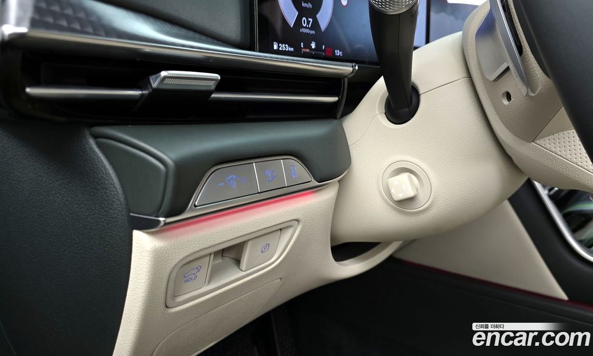 Genesis GV80 Coupe фото 18