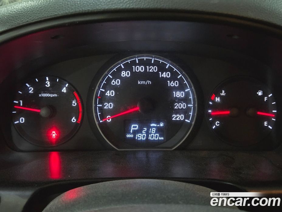 Hyundai Grand Starex фото 11