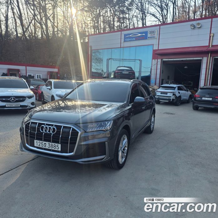 Audi Q7 (4M) фото 2