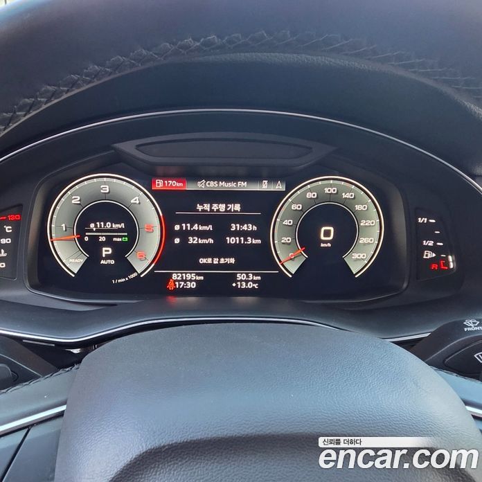 Audi Q7 (4M) фото 15
