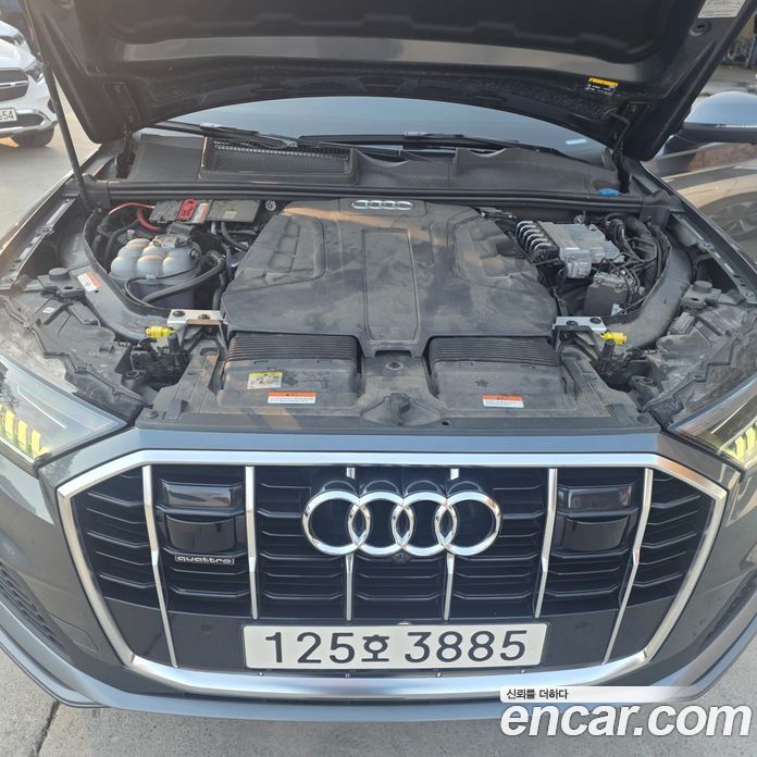 Audi Q7 (4M) фото 18