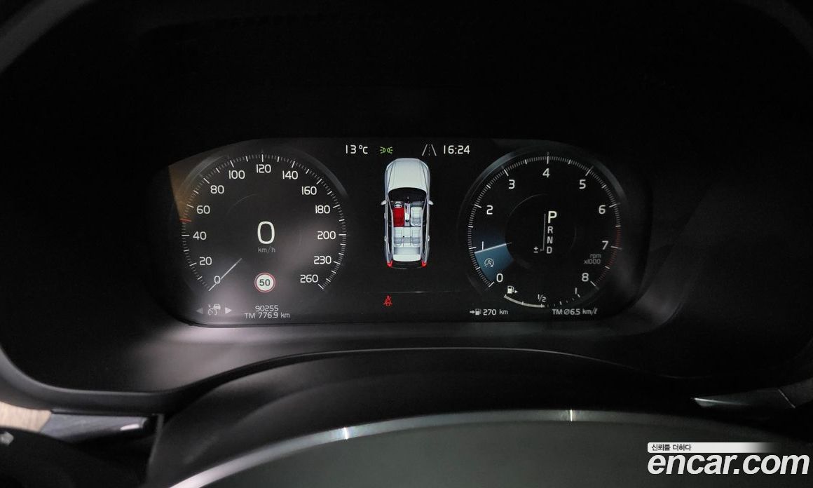 Volvo XC60 2nd Gen фото 8