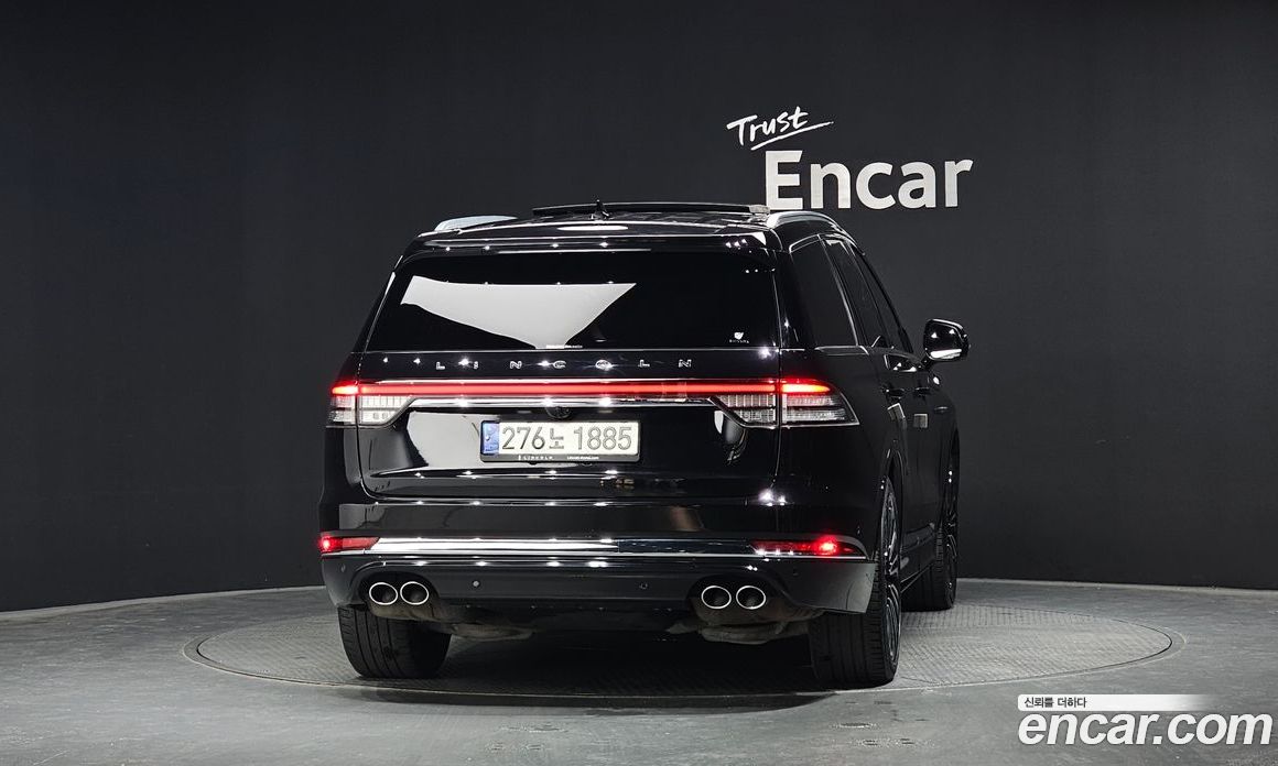 Lincoln Aviator 2nd Gen фото 4