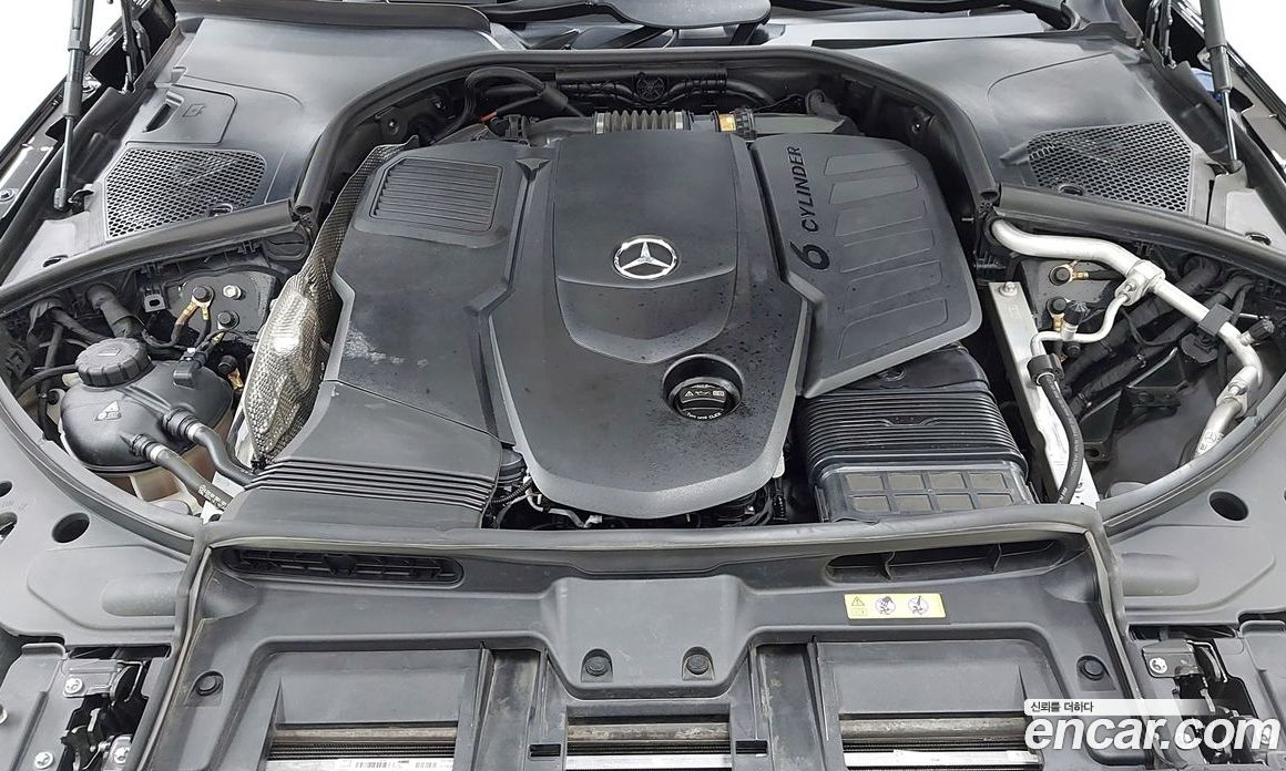 Mercedes-Benz S-Class W223 фото 6