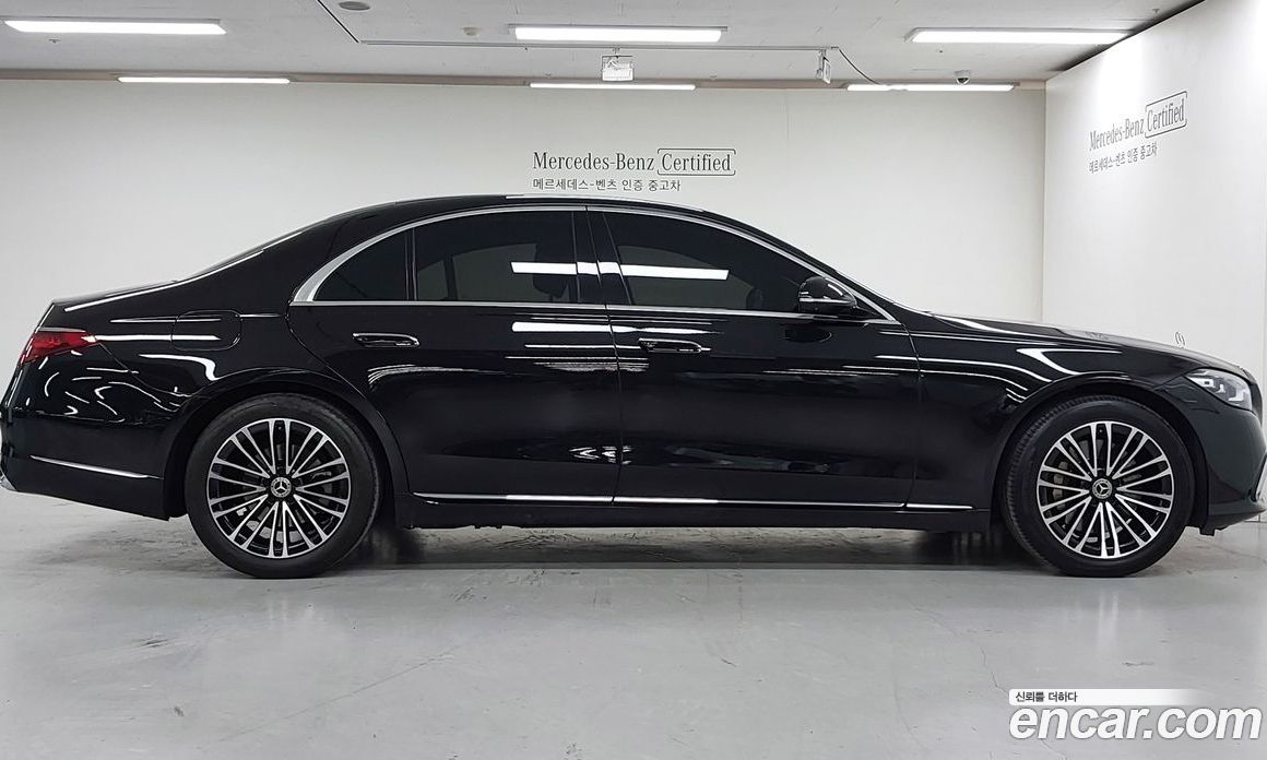 Mercedes-Benz S-Class W223 фото 15
