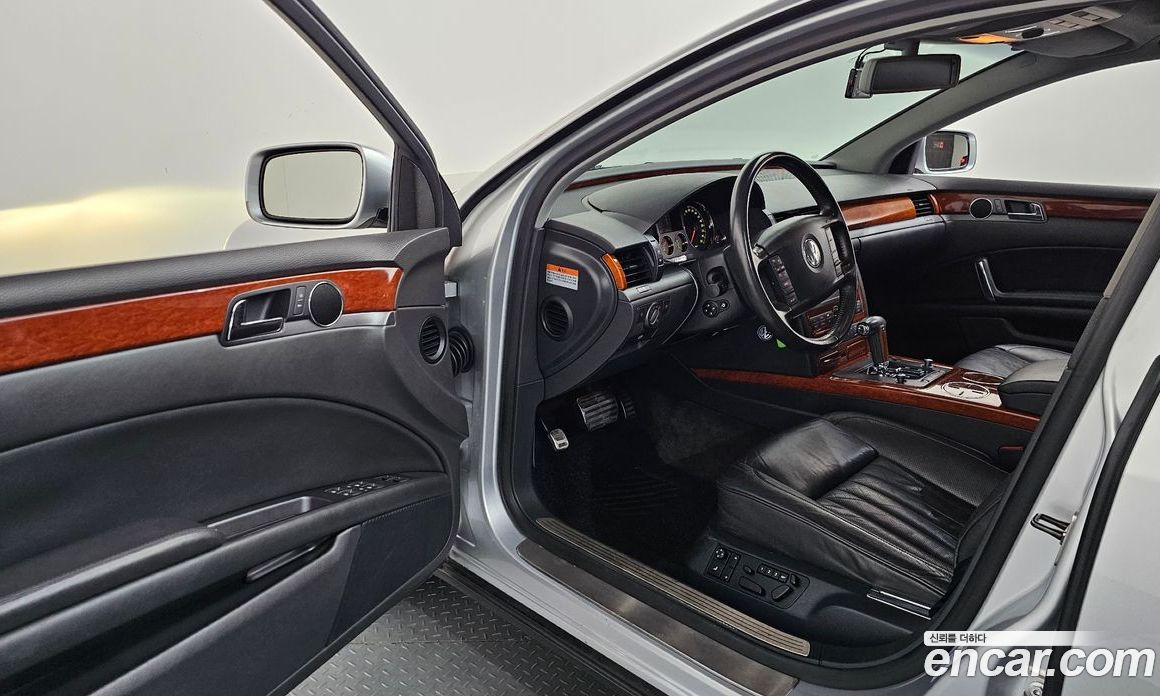 Volkswagen Phaeton фото 10