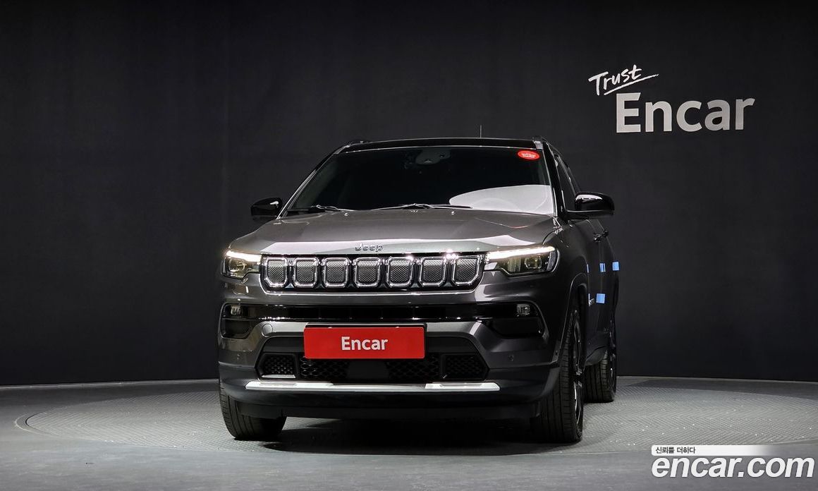 Jeep Compass 2nd Gen фото 3