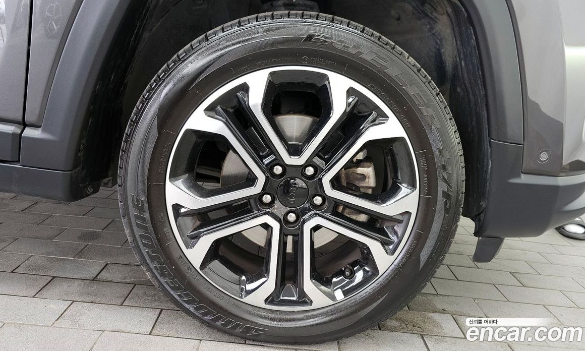 Jeep Compass 2nd Gen фото 5