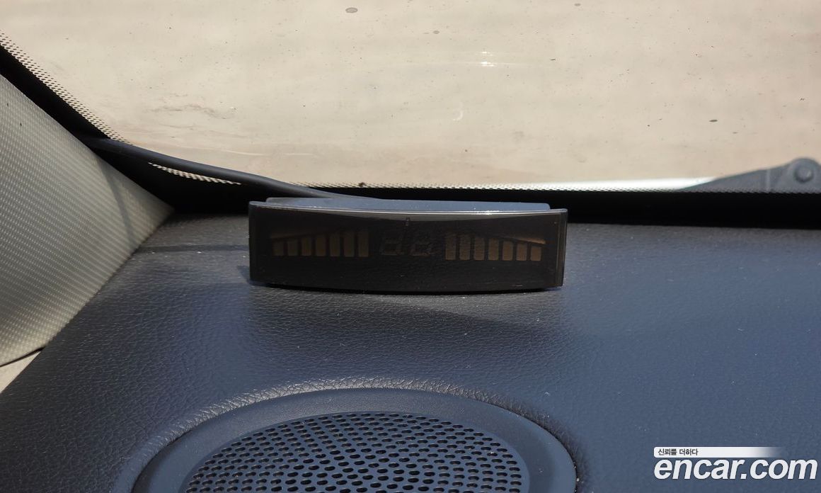 Kia Carens 3rd Gen фото 18