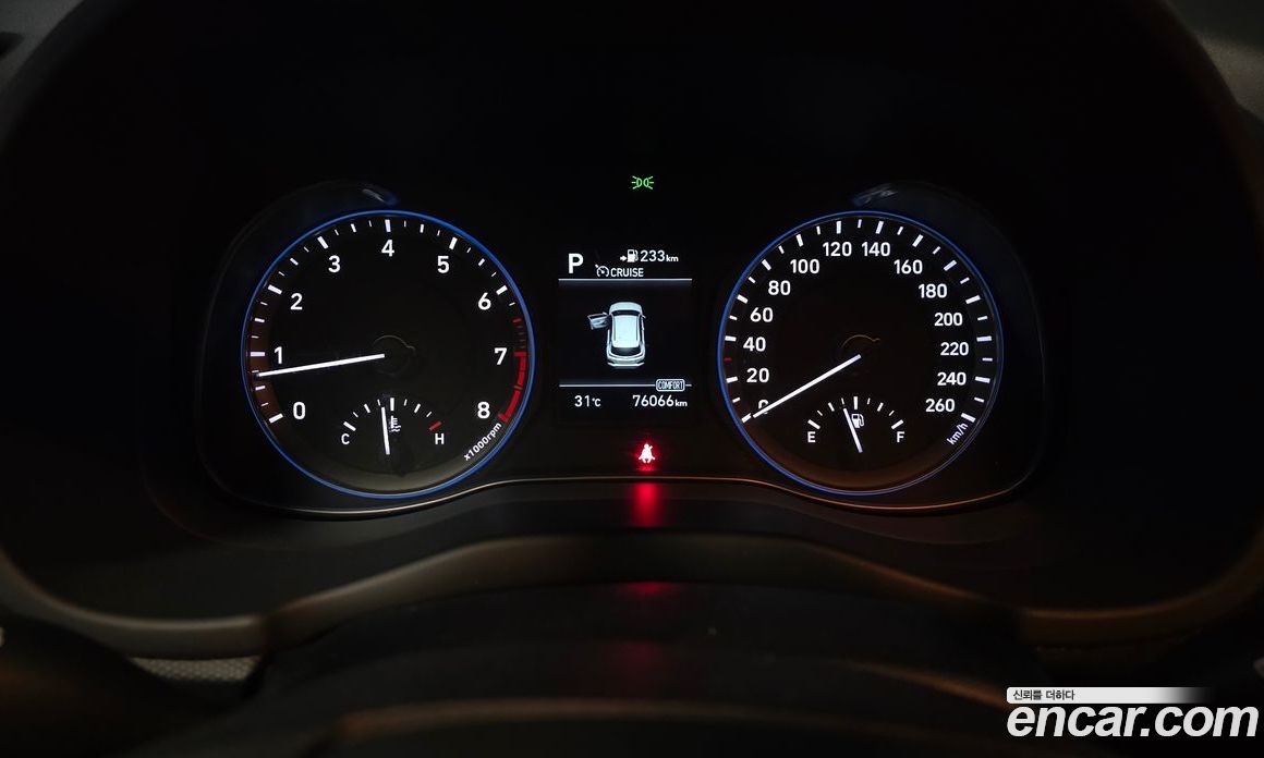 Hyundai Kona фото 8