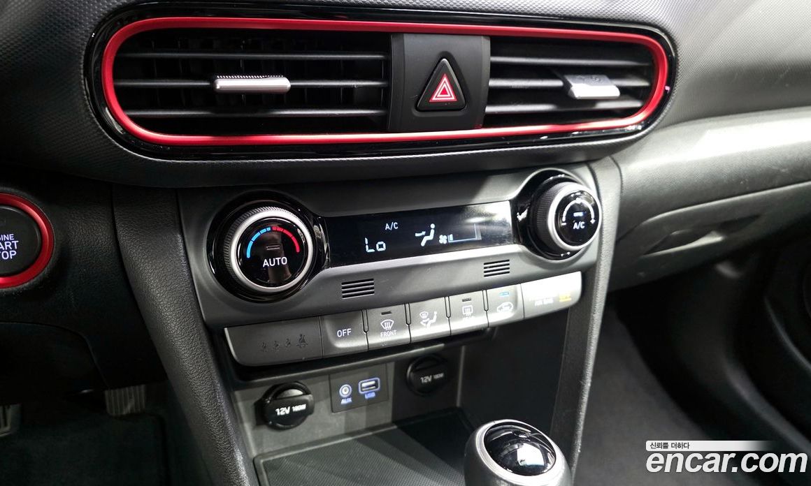 Hyundai Kona фото 18