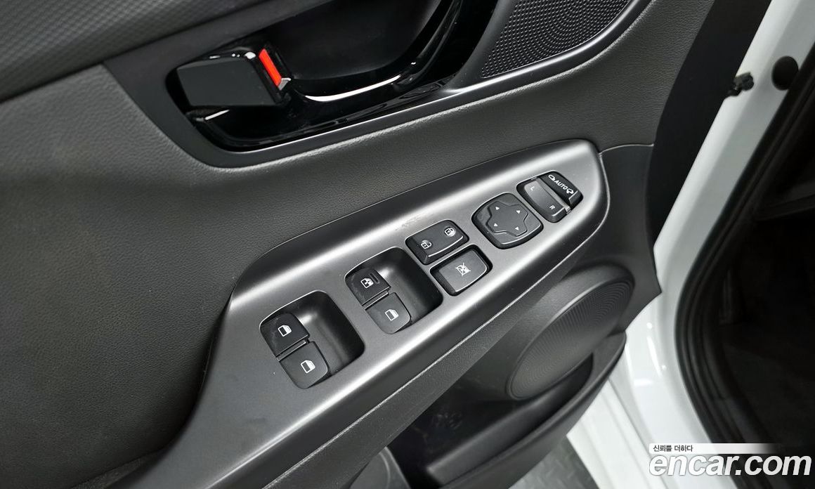 Hyundai Kona фото 19