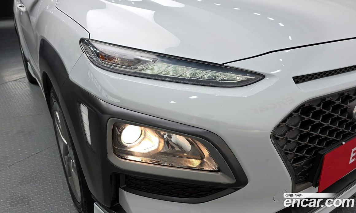 Hyundai Kona фото 22