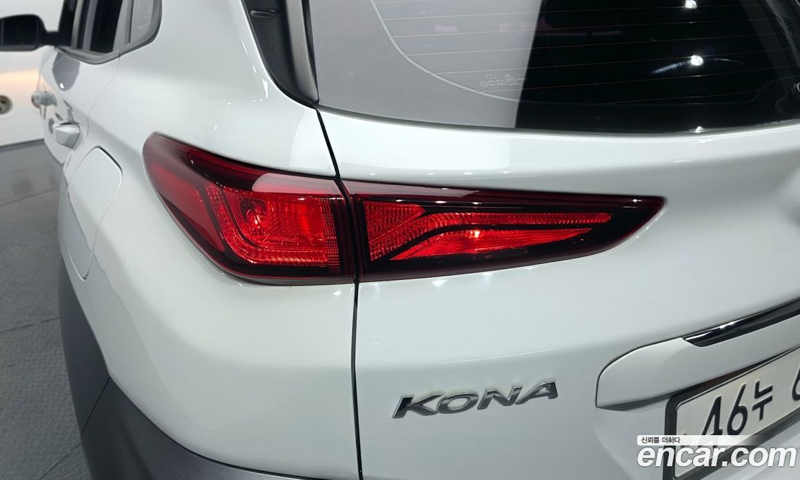 Hyundai Kona фото 23