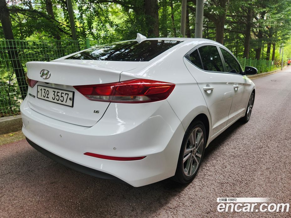 Hyundai Avante (AD) 6th Gen фото 2