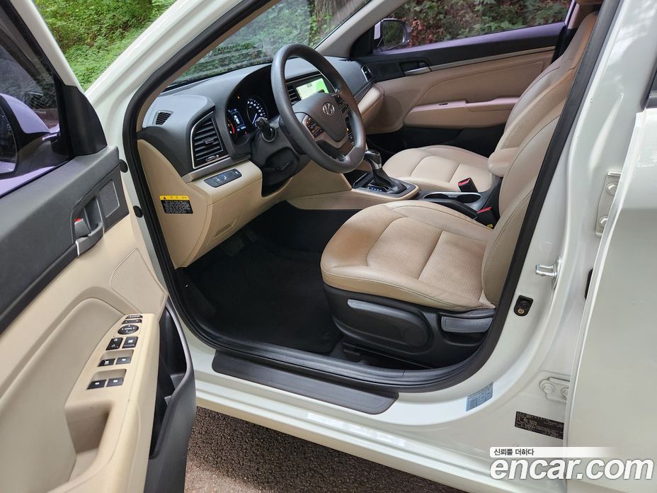 Hyundai Avante (AD) 6th Gen фото 7