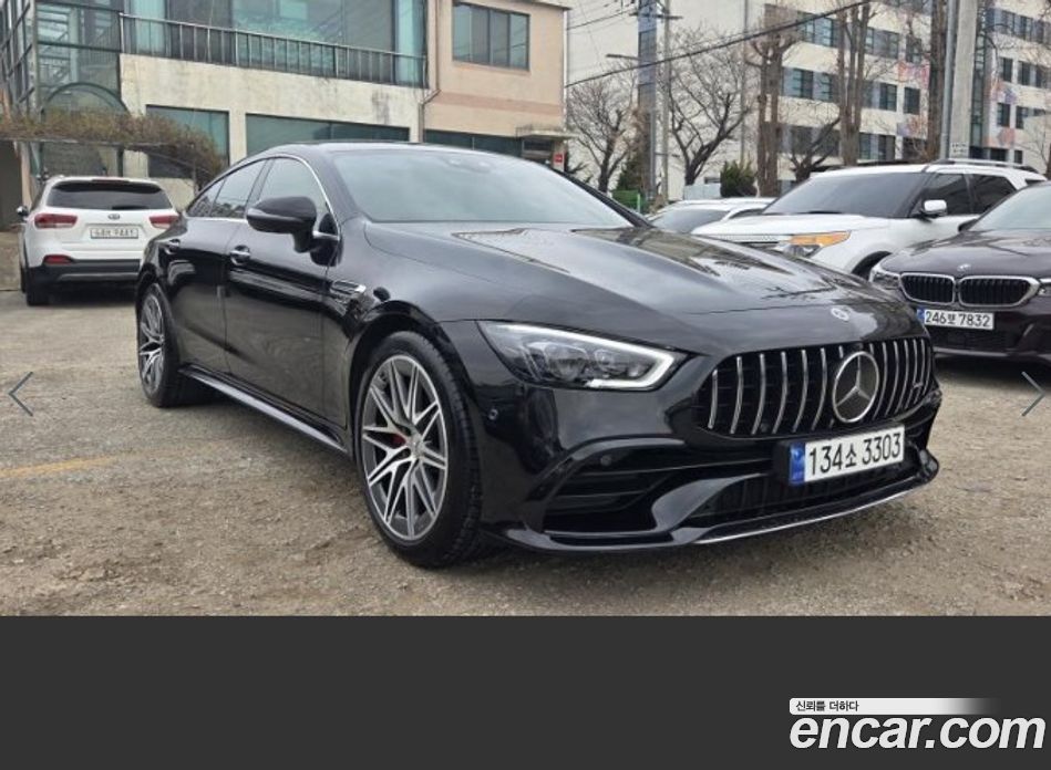 Mercedes-Benz AMG GT фото 2